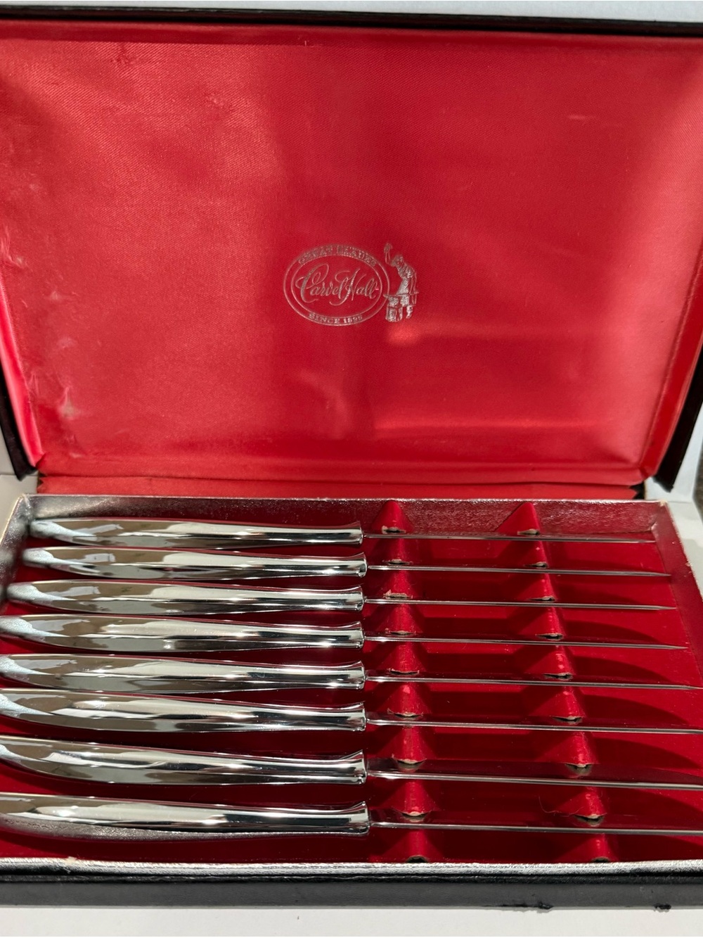 Vintage 1970s Carvel Hall Steak Dinner Knife Set of 8 Stainless USA